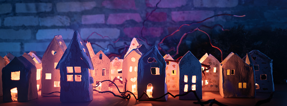 UNHIDE Kreativ-Workshop im UNHIDE Hub in Kiew – ein HOME OF CREATIVITY für die Kinder und Jugendlichen in der Ukraine. Besuch im Oktober 2024.